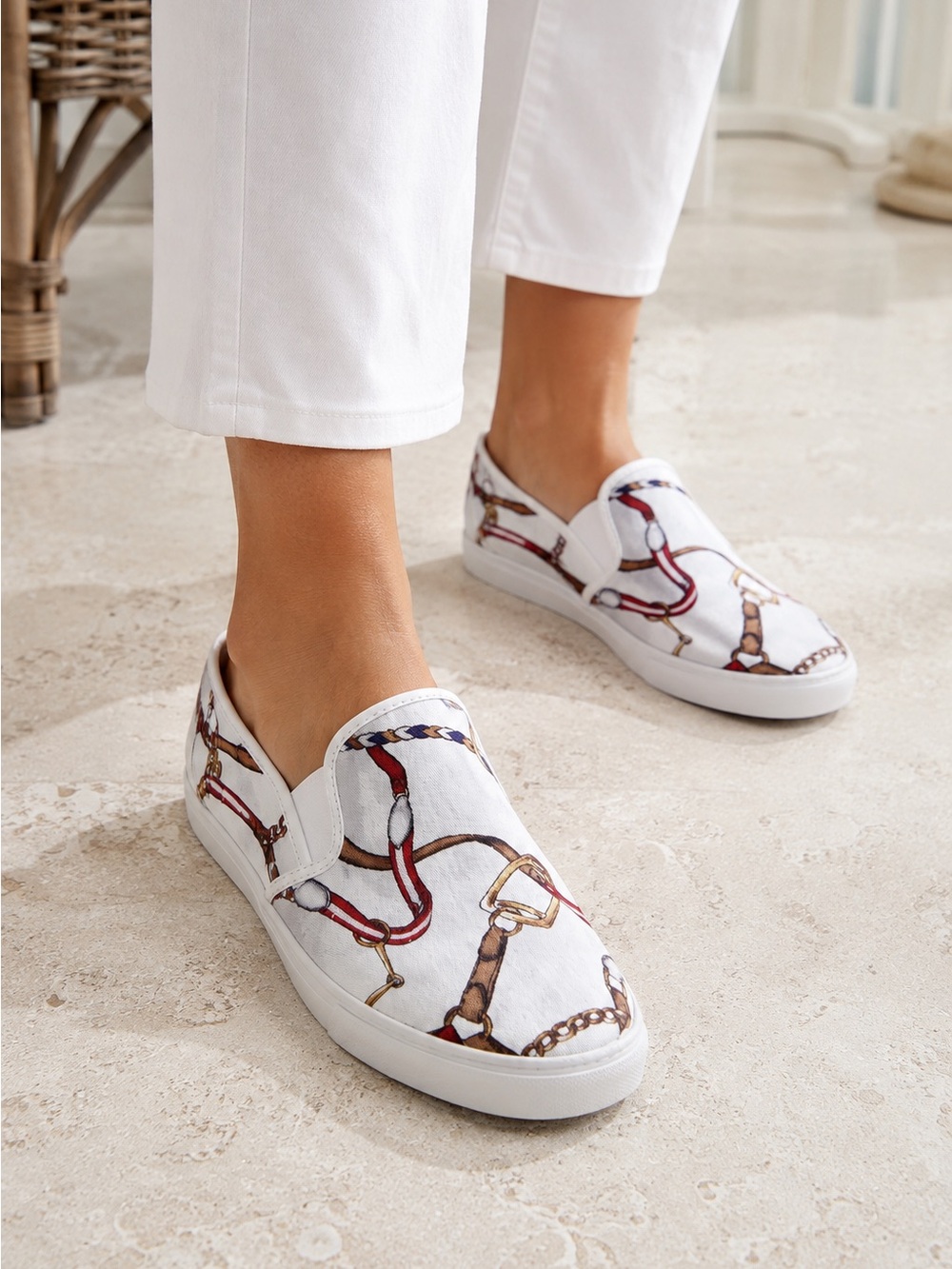 Ralph Lauren Equestrian Print Slip-On Sneakers Size 7.5